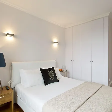 Comfort Charming Cedofeita Bed & Breakfast