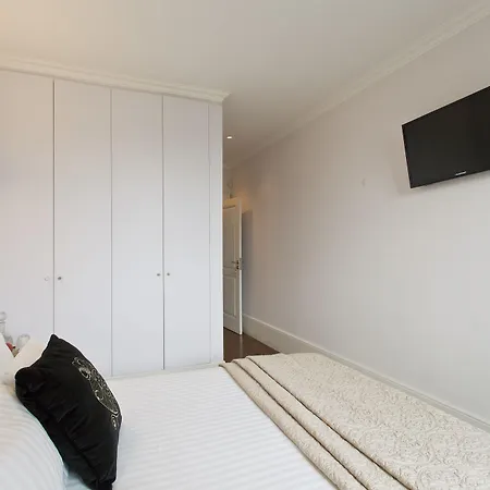 Oporto Comfort Charming Cedofeita Bed & Breakfast Porto