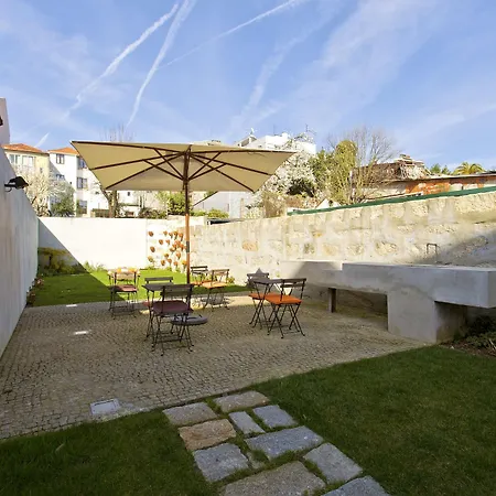 Bed & Breakfast Oporto Comfort Charming Cedofeita 2*