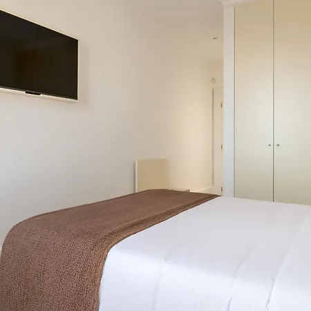 Comfort Charming Cedofeita 2*