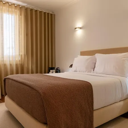 Bed & Breakfast Oporto Comfort Charming Cedofeita 2*