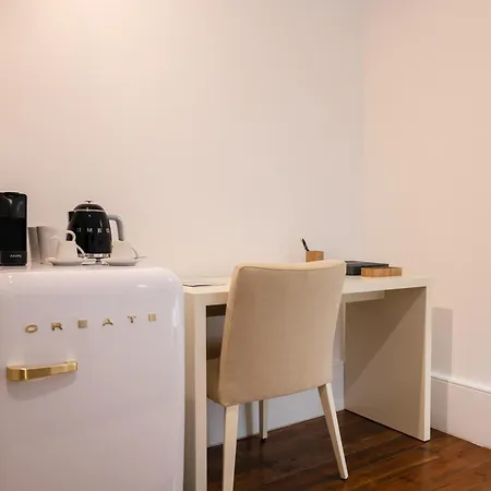 Comfort Charming Cedofeita Bed & Breakfast Porto