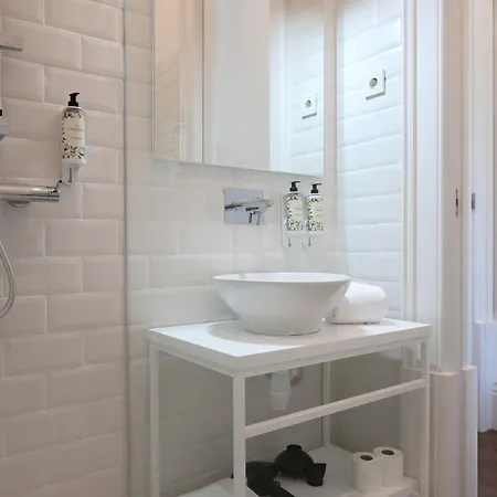 Comfort Charming Cedofeita Bed & Breakfast Porto