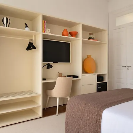 Oporto Comfort Charming Cedofeita Bed & Breakfast